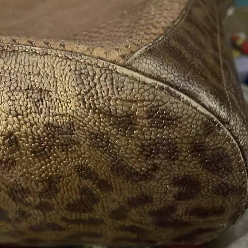 Brahmin Bucket Bag - Picture 10 of 12